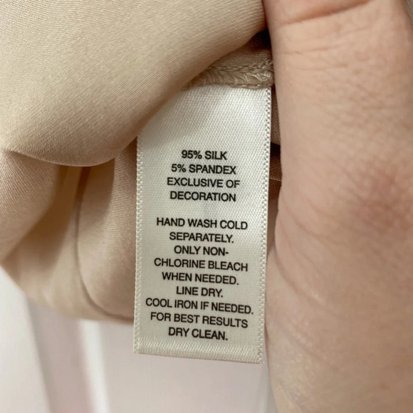 White House Black Market Silk Stretch Nude Cami Tank in XXS - Picture 6 of 6